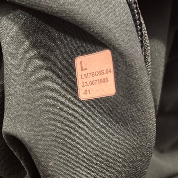 Lululemon Pace Breaker Shorts 7” - Picture 5 of 5